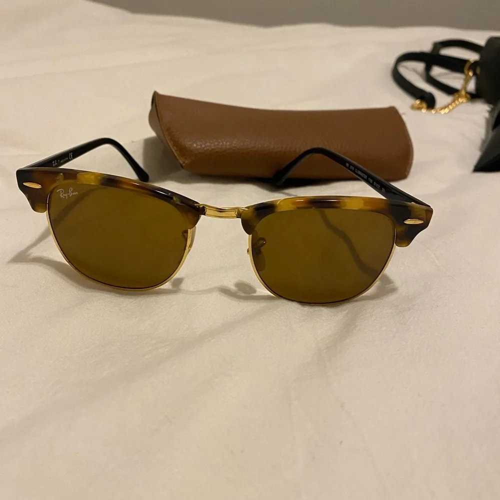 Ray ban clubmaster sunglasses